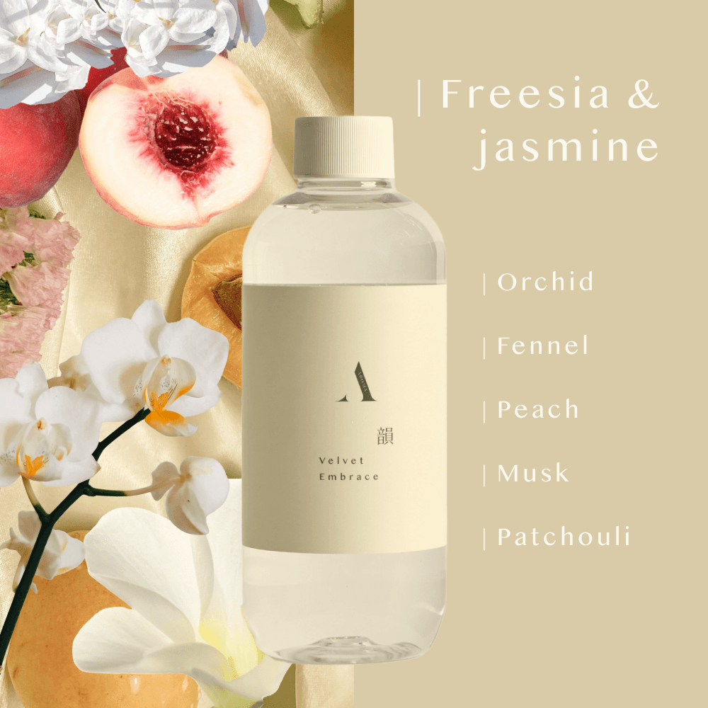 Scent note breakdown for Velvet Embrace 韻 home reed diffuser. A silken Japanese blend featuring Okayama peach and fresh freesia, layered with white jasmine, orchid, spiced fennel, soft musk, and earthy patchouli. A poetic, fruity-floral aroma designed for creative flow and calm, sunlit spaces.